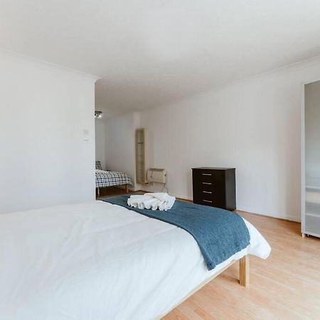 Up To 4 People, Room In A Share House Next To London Bridge Екстер'єр фото