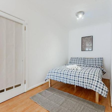 Up To 4 People, Room In A Share House Next To London Bridge Екстер'єр фото