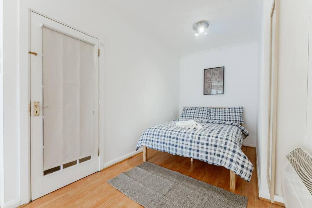 Up To 4 People, Room In A Share House Next To London Bridge Екстер'єр фото